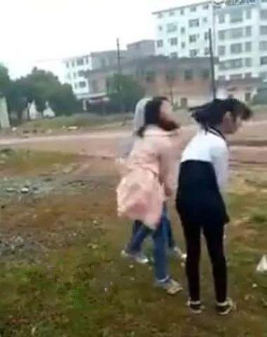 西江中学爆料事件视频最新,真相揭开，校园风波再起